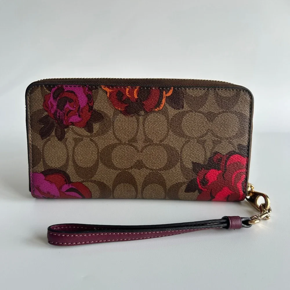 Coach Signature Jumbo Floral Khaki Canvas Zip Around Wallet CE668 Excellent